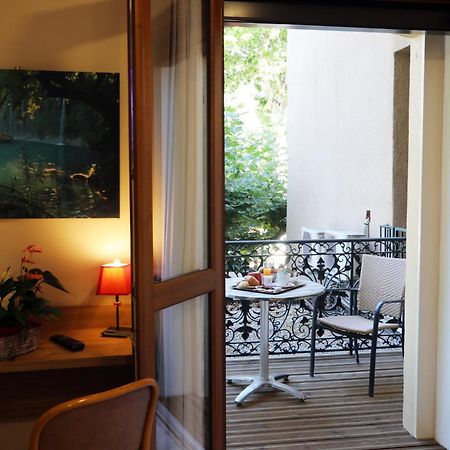 Hotel Belleville 拉马卢莱班 外观 照片