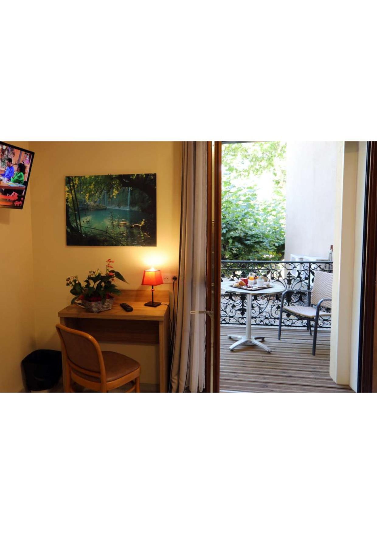 Hotel Belleville 拉马卢莱班 外观 照片