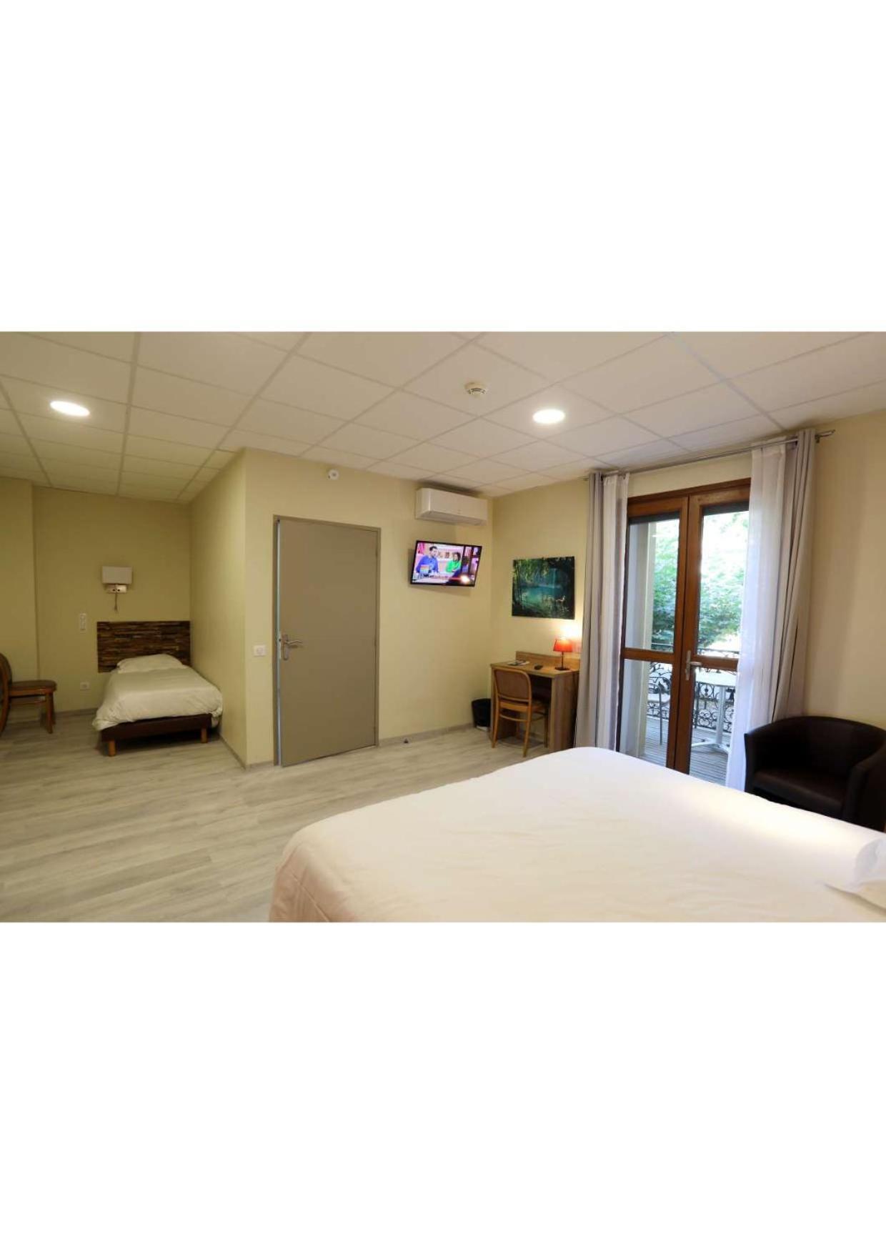 Hotel Belleville 拉马卢莱班 外观 照片