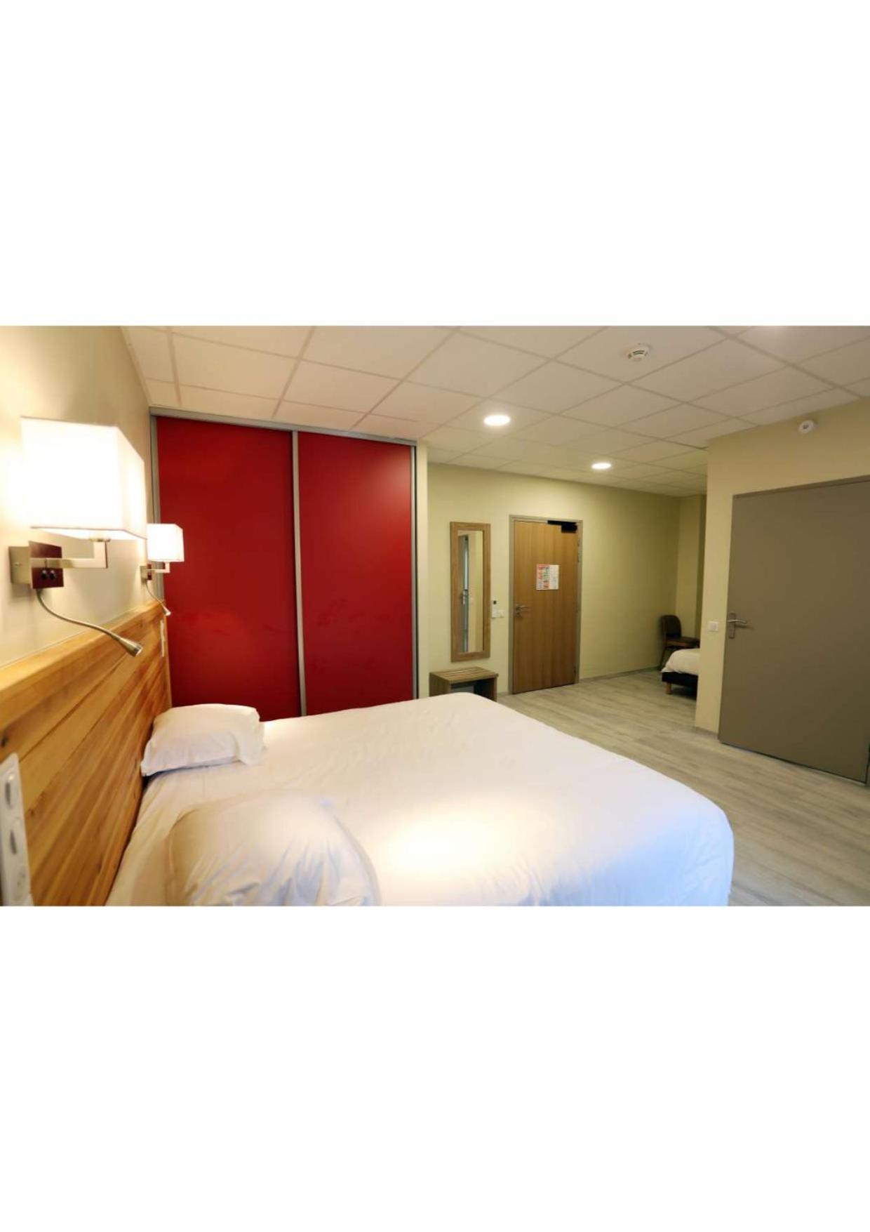 Hotel Belleville 拉马卢莱班 外观 照片