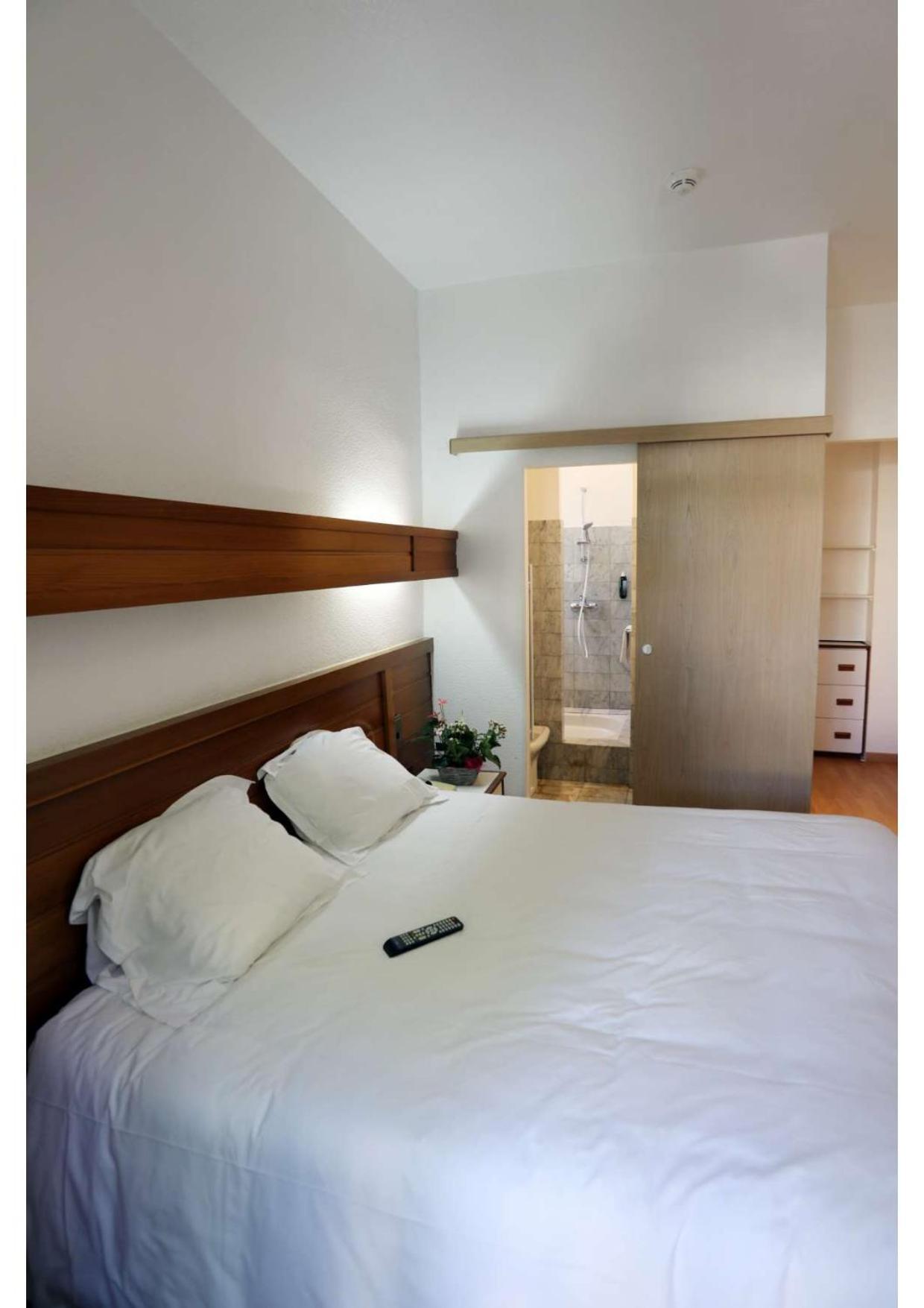 Hotel Belleville 拉马卢莱班 外观 照片