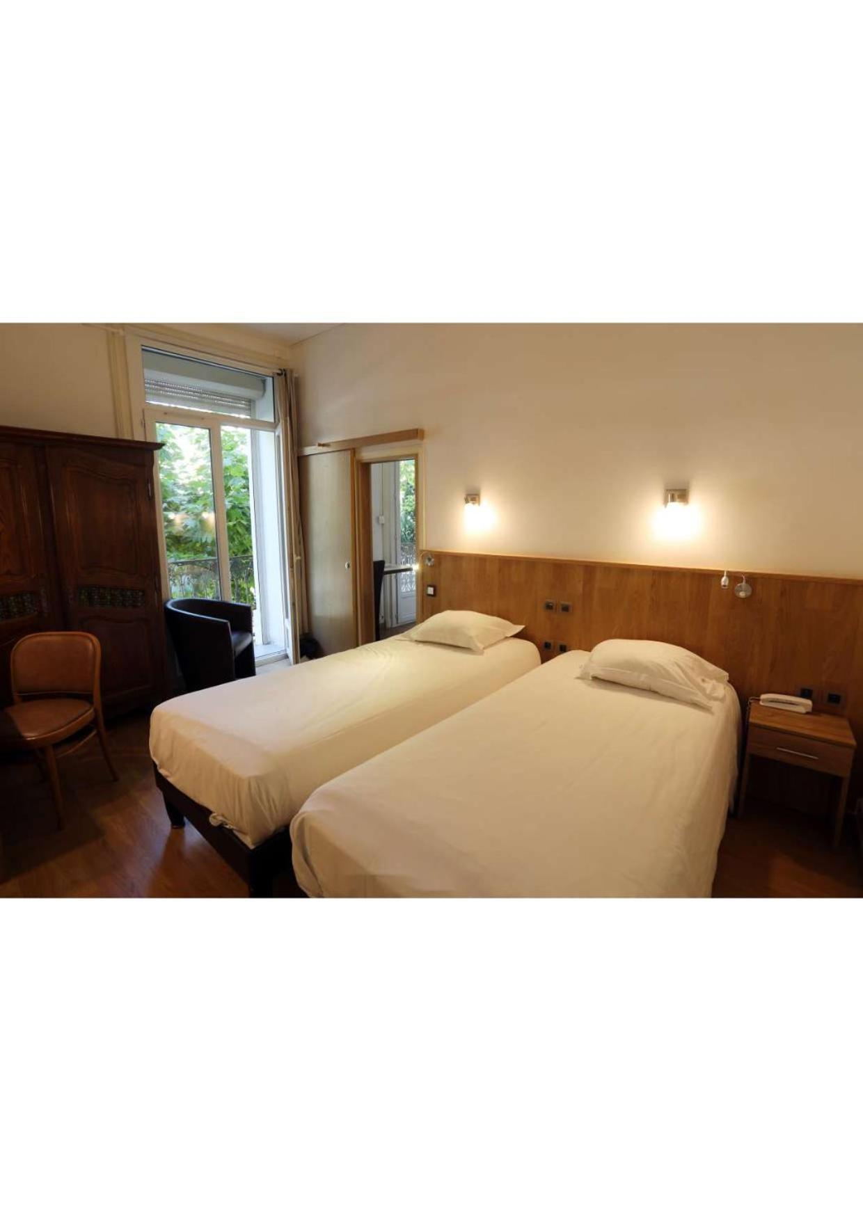 Hotel Belleville 拉马卢莱班 外观 照片